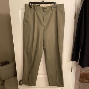 Orvis Size 34/32 Pants - Greenish/Gray color
